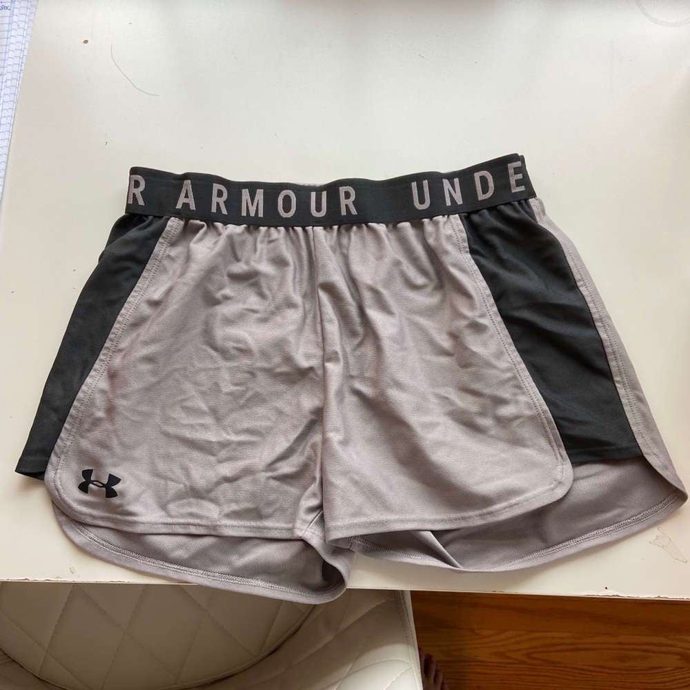 Athletic Under Armour Shorts